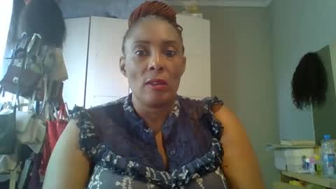 candylious81 online show from February 14, 2025, 12:14 pm