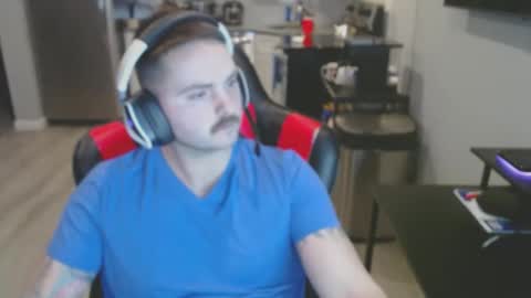 Snapshot of cardi_beans chatting on January 21, 2025, 6:54 am cardi_beans online show from January 21, 2025, 6:54 am