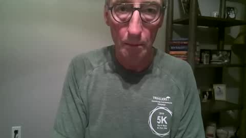 Caressluving online show from June 22, 2026, 5:37 am
