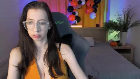 Snapshot of careyjonas chatting on October 22, 2025, 5:34 pm careyjonas online show from October 22, 2025, 5:34 pm