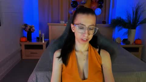 Snapshot of careyjonas chatting on October 23, 2025, 5:33 pm careyjonas online show from October 23, 2025, 5:33 pm