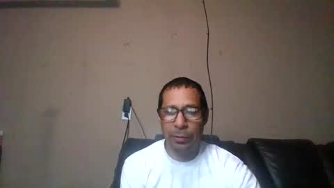 Adams huge online show from November 25, 2025, 7:19 am