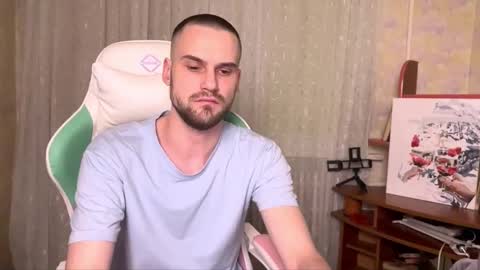 Cari online show from November 30, 2025, 7:29 pm