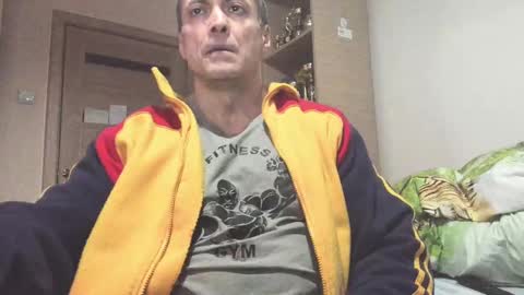 Laz online show from March 7, 2025, 2:46 am