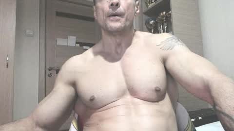 Laz online show from September 14, 2025, 9:25 pm