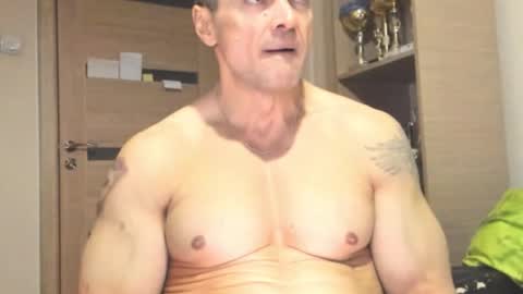 Laz online show from October 30, 2025, 7:25 pm