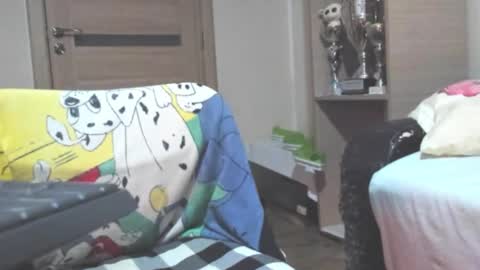 Laz online show from November 30, 2025, 5:39 pm