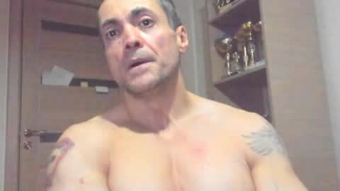 Laz online show from January 7, 2026, 9:23 am