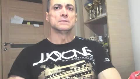 Laz online show from January 17, 2026, 11:52 pm