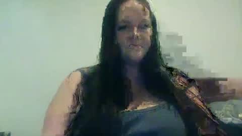 Snapshot of carinabro10 chatting on October 1, 2025, 11:16 am carinabro10 online show from October 1, 2025, 11:16 am