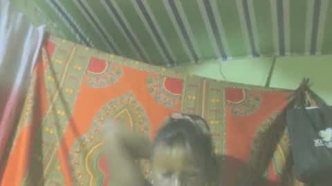 Snapshot of carinesexy69 chatting on December 13, 2024, 6:05 pm carinesexy69 online show from December 13, 2024, 6:05 pm