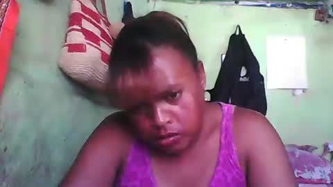 Snapshot of carinesexy69 chatting on December 14, 2024, 10:24 am carinesexy69 online show from December 14, 2024, 10:24 am