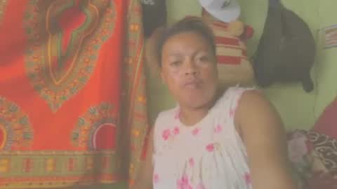 Snapshot of carinesexy69 chatting on January 13, 2025, 12:24 pm carinesexy69 online show from January 13, 2025, 12:24 pm