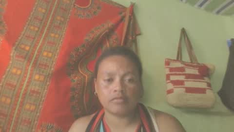 Snapshot of carinesexy69 chatting on February 15, 2025, 10:00 am carinesexy69 online show from February 15, 2025, 10:00 am