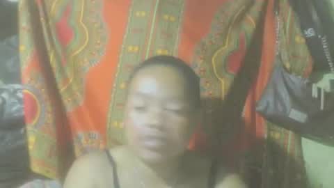 Snapshot of carinesexy69 chatting on March 4, 2025, 7:01 pm carinesexy69 online show from March 4, 2025, 7:01 pm