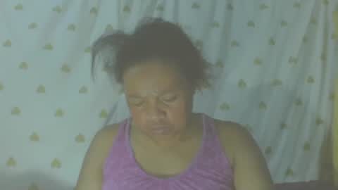 carinesexy69 online show from October 29, 2025, 11:34 am