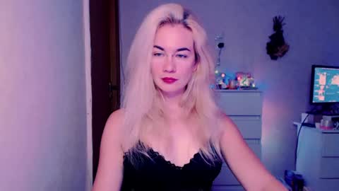 Carin online show from July 17, 2026, 3:35 am
