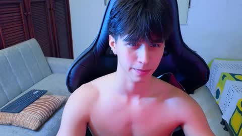 carl_dixon online show from November 27, 2025, 1:40 am