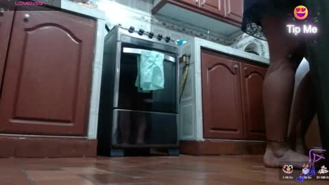 Snapshot of carlajames_1 chatting on February 27, 2025, 1:05 am carlajames_1 online show from February 27, 2025, 1:05 am