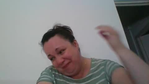 Snapshot of carlaruth chatting on September 10, 2025, 3:28 am Carlaruth online show from September 10, 2025, 3:28 am