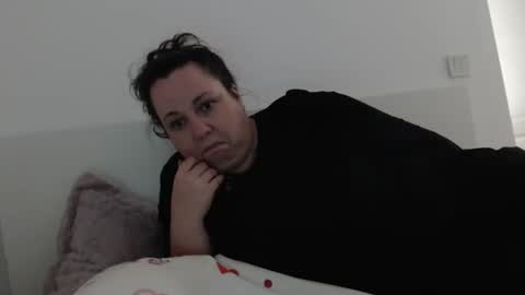 Snapshot of carlaruth chatting on January 5, 2026, 5:27 pm Carlaruth online show from January 5, 2026, 5:27 pm