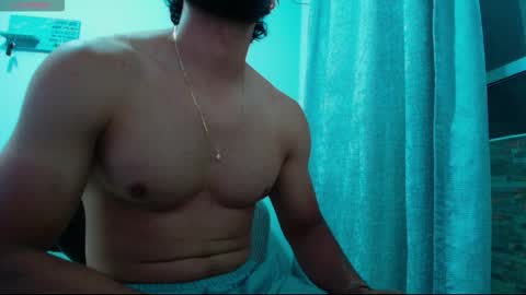 Snapshot of carlbadams96 chatting on November 16, 2025, 11:54 pm sebasfit online show from November 16, 2025, 11:54 pm