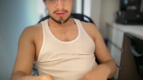 Snapshot of carlcarlinches4 chatting on September 16, 2025, 2:18 pm carlcarlinches4 online show from September 16, 2025, 2:18 pm