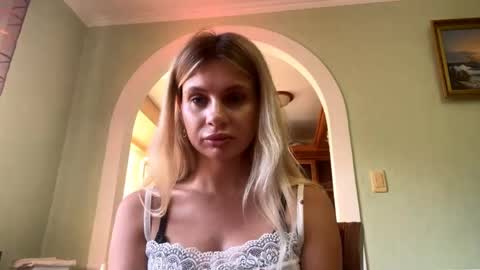 Sara online show from June 2, 2026, 3:47 pm