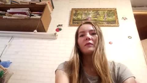 Snapshot of carlietassey chatting on October 16, 2025, 11:44 am Emily online show from October 16, 2025, 11:44 am