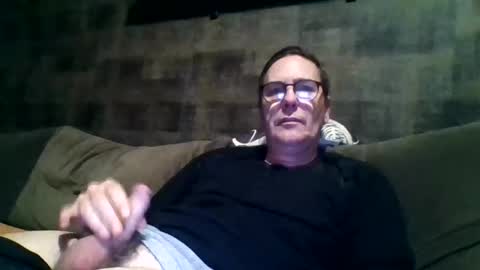 carlonebraska112233 online show from March 4, 2025, 11:43 pm