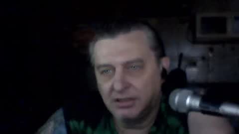 carlos712009 online show from May 20, 2026, 6:52 am