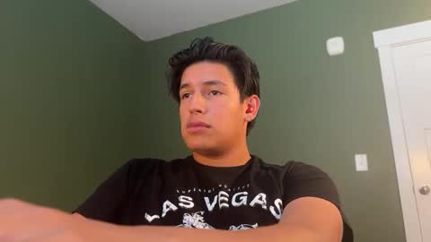 carlosjosecb2 online show from October 28, 2025, 4:20 pm