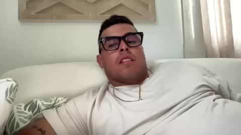 carlosportillo2186 online show from October 18, 2025, 9:15 pm