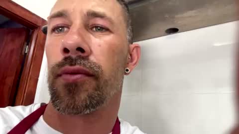 carlosrm440882 online show from July 15, 2026, 12:21 pm