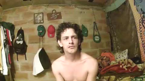 carlossxx96 online show from February 13, 2026, 2:07 am