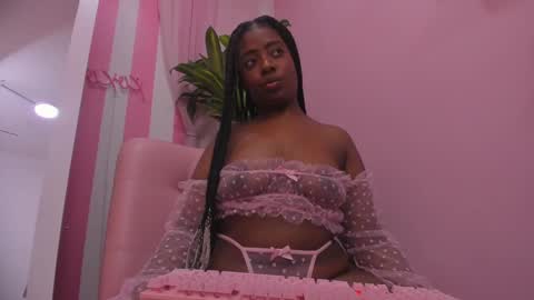Snapshot of carlota_swan chatting on January 28, 2025, 8:04 pm carlota online show from January 28, 2025, 8:04 pm