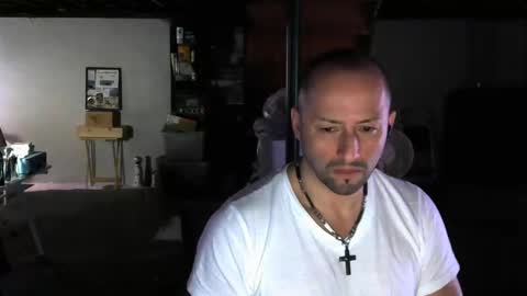 Carl online show from December 16, 2024, 9:03 am