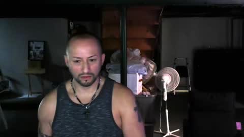 Carl online show from December 20, 2024, 2:27 pm