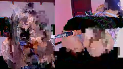 Snapshot of carly__candy chatting on October 6, 2025, 9:23 pm Im Carly its my new account dont forget follow me online show from October 6, 2025, 9:23 pm