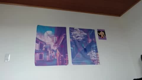 Snapshot of carly_cute chatting on March 4, 2025, 6:29 pm carly online show from March 4, 2025, 6:29 pm