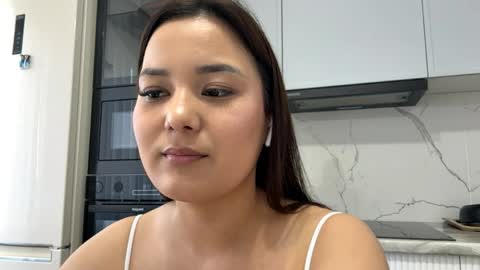 Snapshot of carlynputhiyamadam chatting on May 31, 2026, 1:29 pm Alisa online show from May 31, 2026, 1:29 pm