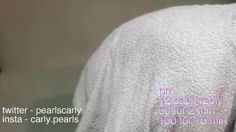 Snapshot of carlypearls chatting on December 26, 2024, 12:38 pm Carly Pearls online show from December 26, 2024, 12:38 pm