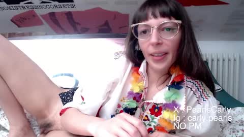Snapshot of carlypearls chatting on April 13, 2026, 4:40 am Carly Pearls online show from April 13, 2026, 4:40 am