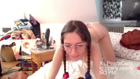 Snapshot of carlypearls chatting on May 16, 2026, 4:20 am Carly Pearls online show from May 16, 2026, 4:20 am