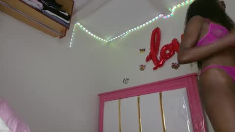 Snapshot of carlysinx chatting on February 26, 2026, 1:54 pm CarlyIndependent Model online show from February 26, 2026, 1:54 pm