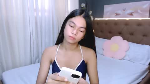 CARMELLA online show from May 18, 2026, 4:07 am