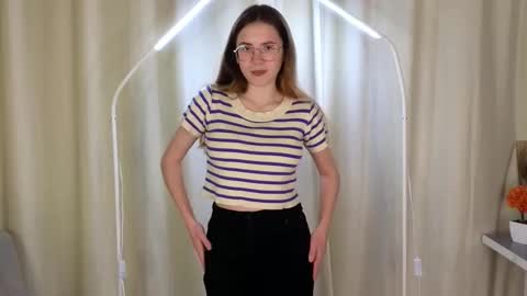 Abigail online show from December 20, 2025, 4:14 pm