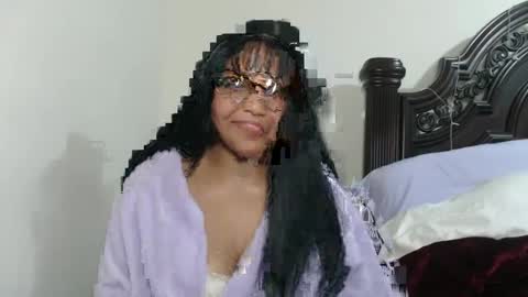 CARAMEL xoxo online show from September 25, 2025, 3:10 am