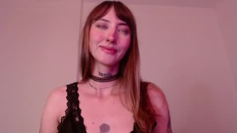 carmennrusso online show from May 29, 2026, 6:28 pm