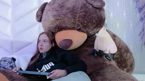 Snapshot of caro_adams1 chatting on January 16, 2026, 11:36 am caro_adams1 online show from January 16, 2026, 11:36 am